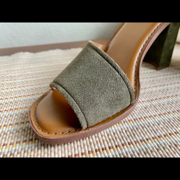 NEW Franco Sarto ‘Caia’ Block Heeled Sandals 9 - Picture 8 of 11